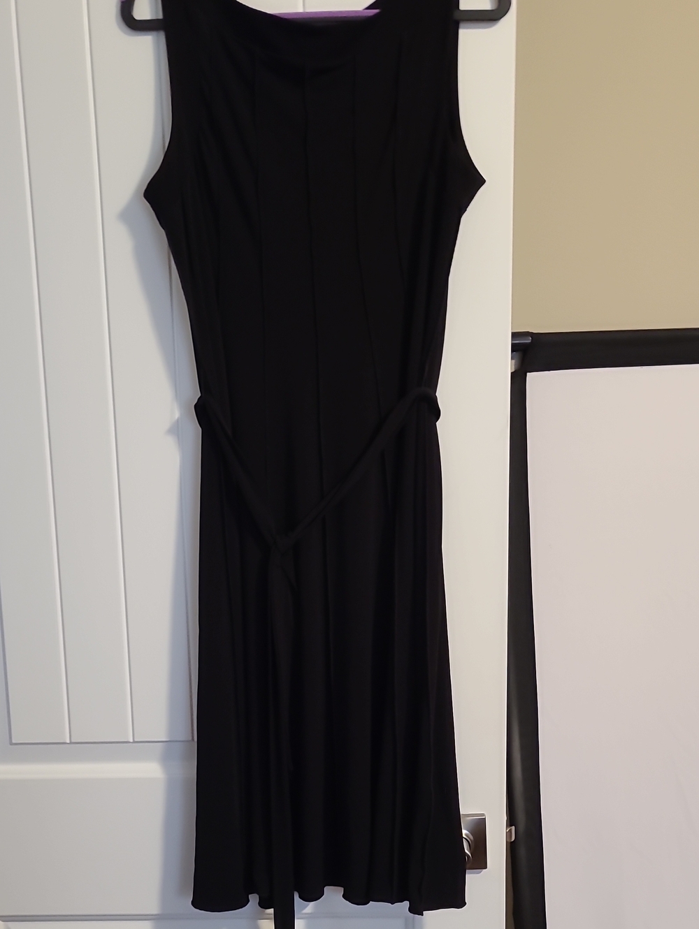 Voir Voir Black Sleeveless Midi Dress with Waist Tie